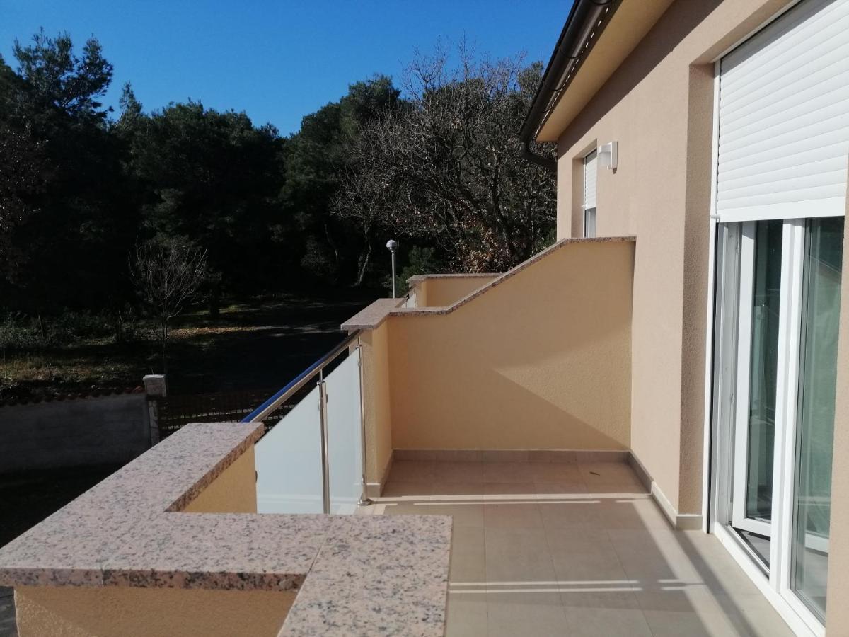 Vila Veronika 2 Pula Exterior foto