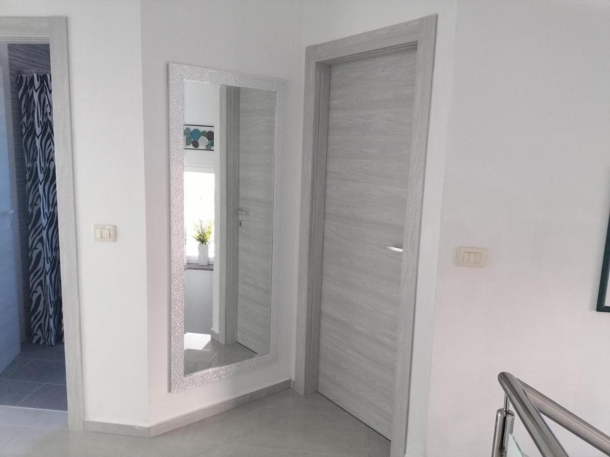 Vila Veronika 2 Pula Exterior foto